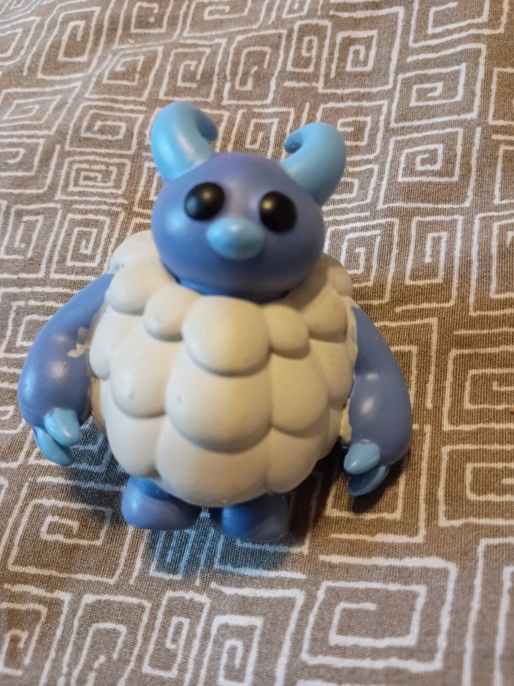 Adopt Me Fantasy Clan small toy figure